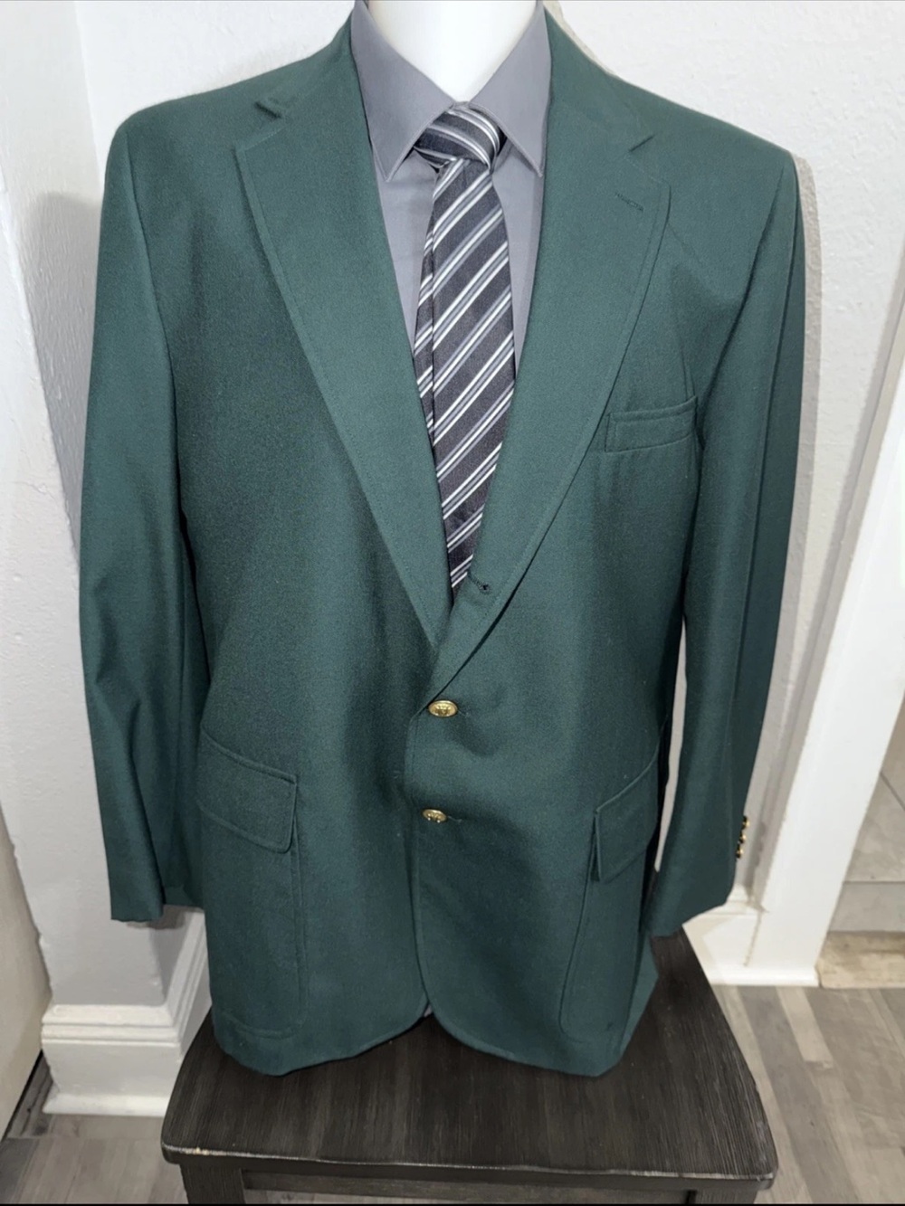 Vintage Corbin Blazer Mens Hunter Green Gold Button Wool Suit